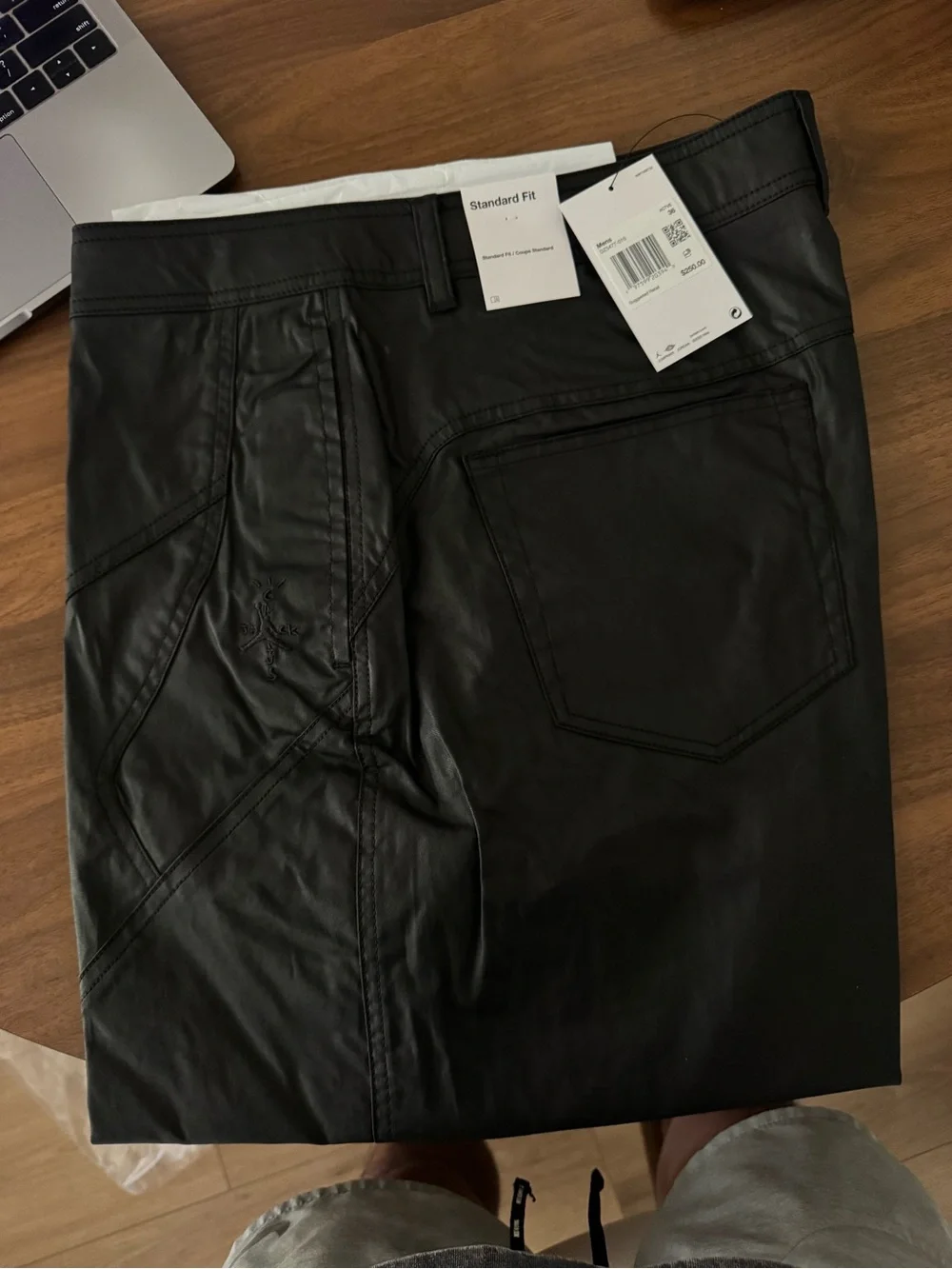 DS Jordan x Travis Scott Wax Shorts - SIZE 36